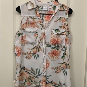 Sleeveless Blouse